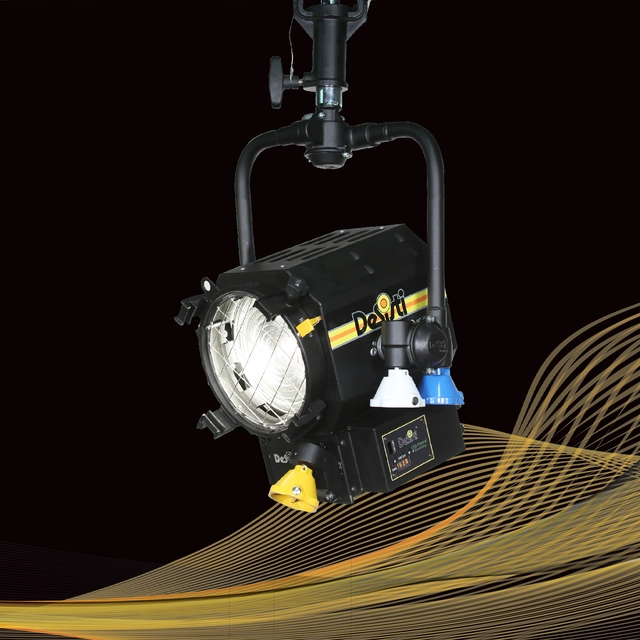 DeSisti Super LED "F 6 D" P.O CRI>96 Daylight CCT, 150mm (6") Fresnel 