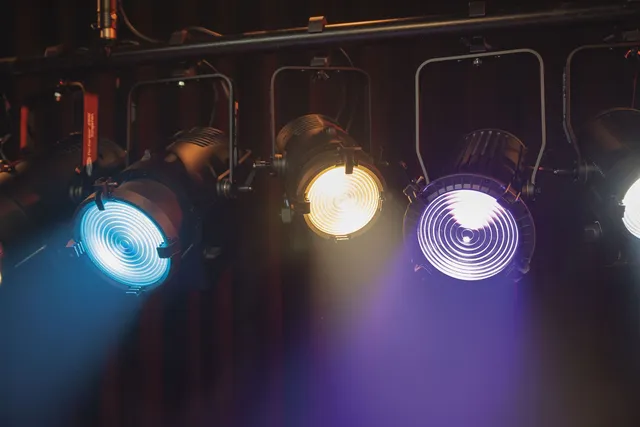 Showtec Performer 2500 Fresnel 250 W tunable Warm White Theatre LED Fre 