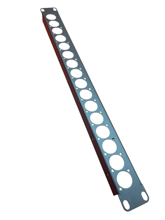 LMT P10-01 1U Panel 16xXLR Helboks 
