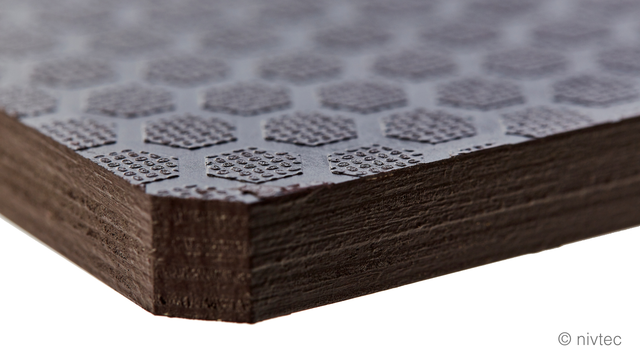 Nivtec platform, triangle 150 x 90° x 100cm, left 
