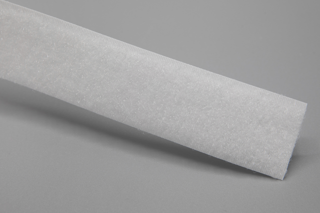 Borrelås 25mm hvit myk Rull på 25 meter. 