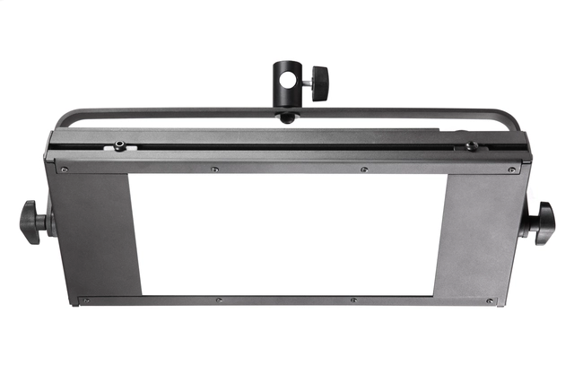VELVET Mini 1 Studio IP51 w/yoke, spigot and shuko cable 