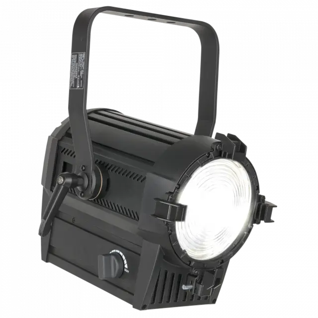 Showtec Performer 1000 LED MKII Fresnel 3100K 10-60° 