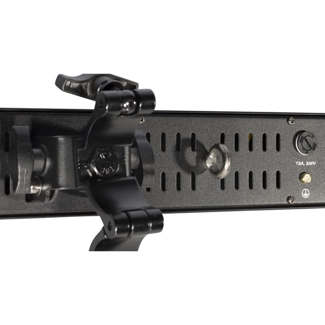 Bright Xbar kit, case med 6 Xbar 12x12W 6in1 RGBWAUV, Xline 