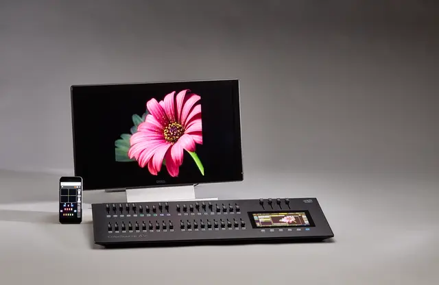 ETC ColorSource 20 AV Control Desk HDMI 20 Faders 2-DMX out (80 Ch or Devices) 