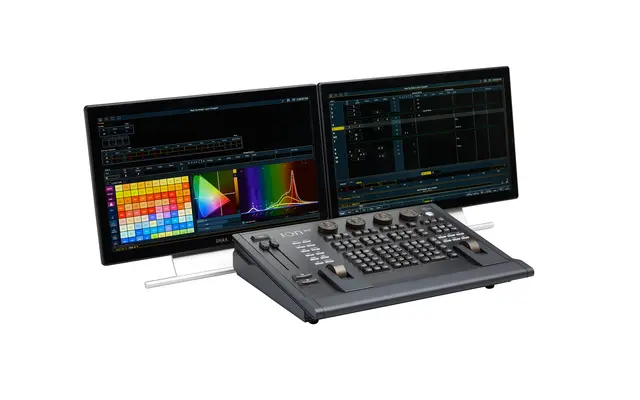 ETC Ion Xe Control Desk, 2,048 Outputs 