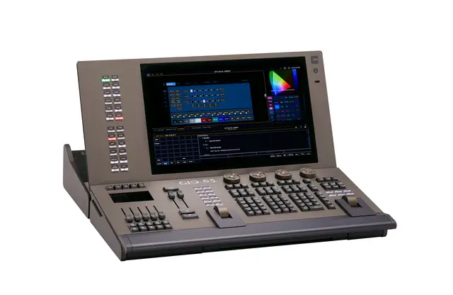 ETC Gio @5 Console, 4.096 Outputs 