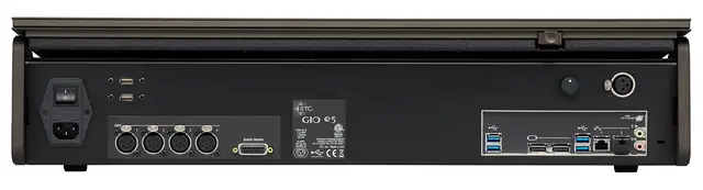 ETC Gio @5 Console, 4.096 Outputs 