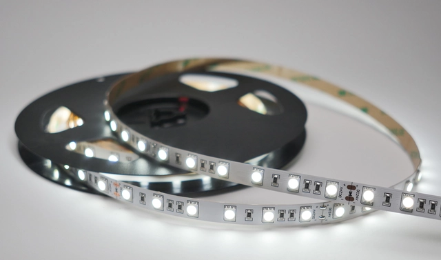 Protech W 6000K, 14,4w/m, 60Led/m IP20 5m 