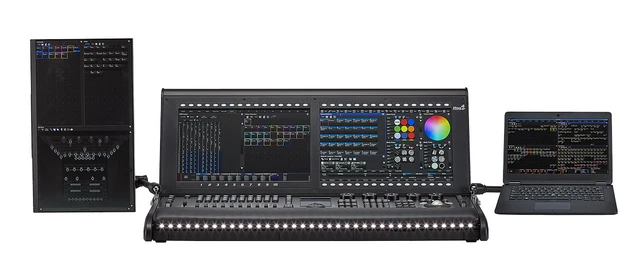 ETC Hog 4-18 control console in carton, US/EU/UK power cables 