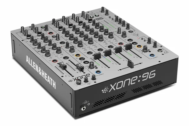 Allen & Heath XONE:96 