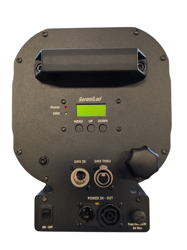 RVE SereniLed Fresnel 150W 3200K DMX Demovare 