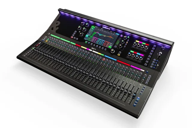 A&H SQ-7+ 48ch digital mixer 96kHz, 32 Mic/Line 16 XLR out 