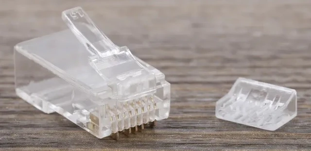 RS PRO RJ45 Connector Male, Cable Cat6, Cat6a UTP Shield Straight 1 Port 8 
